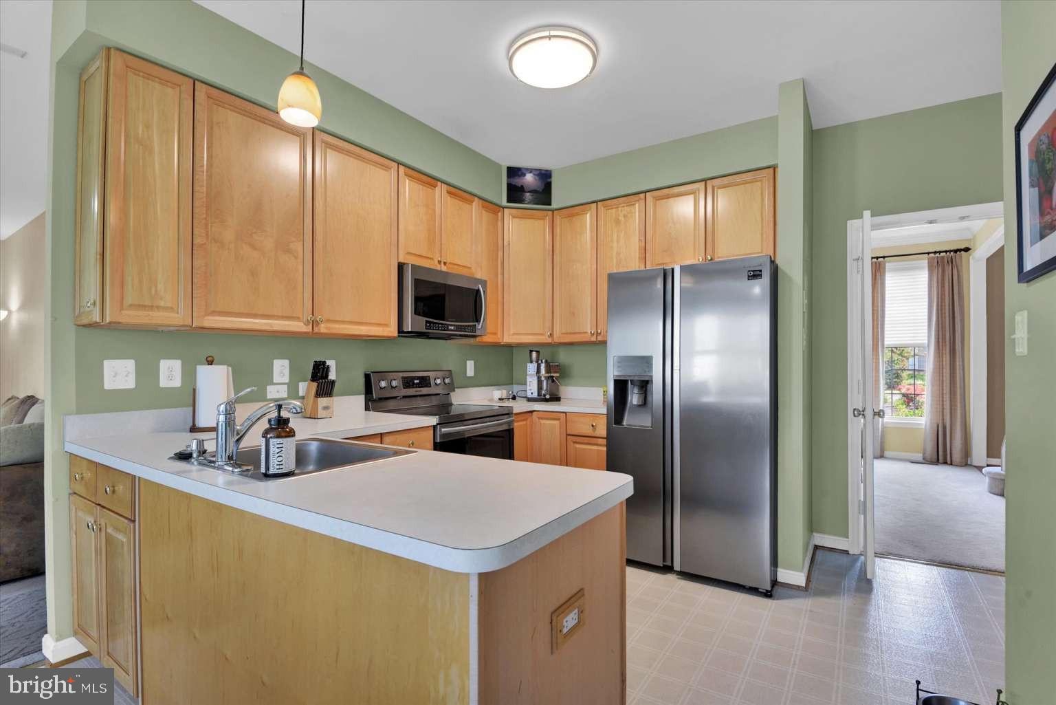 2584 Bear Den Road Frederick, MD 21701 - Photo 9 of 38