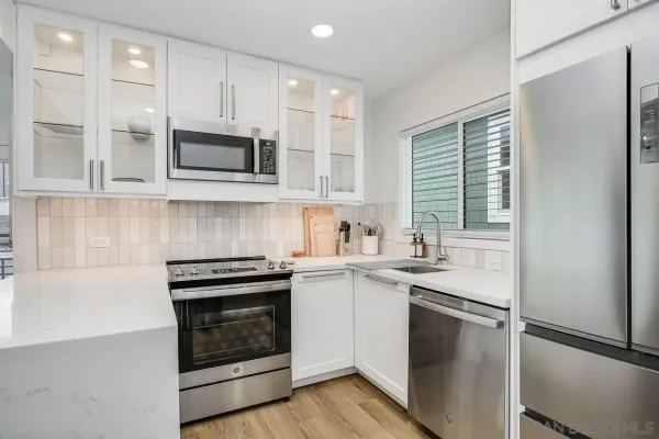 $4,200 | 805 Dover Court, San Diego, CA 92109