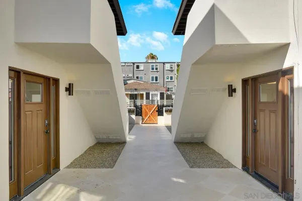 $4,200 | 805 Dover Court, San Diego, CA 92109