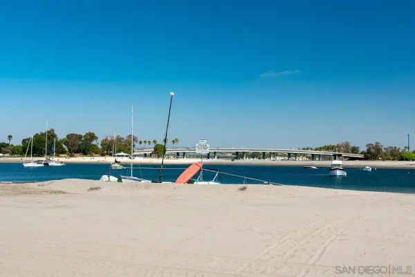 $4,200 | 805 Dover Court, San Diego, CA 92109