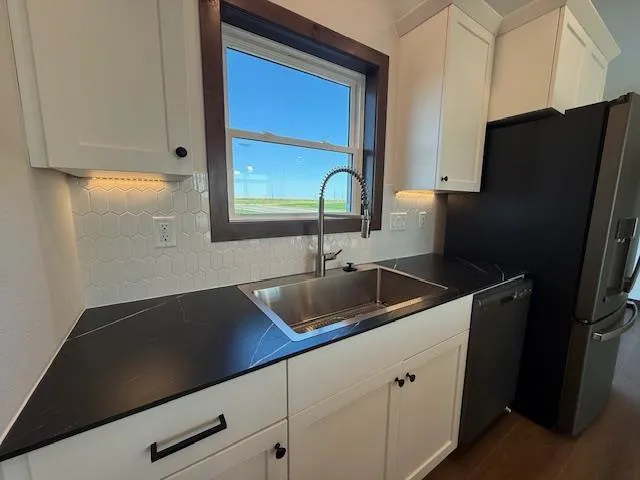 $399,900 | 1106 Sunflower Road, Redwood Falls, MN 56283