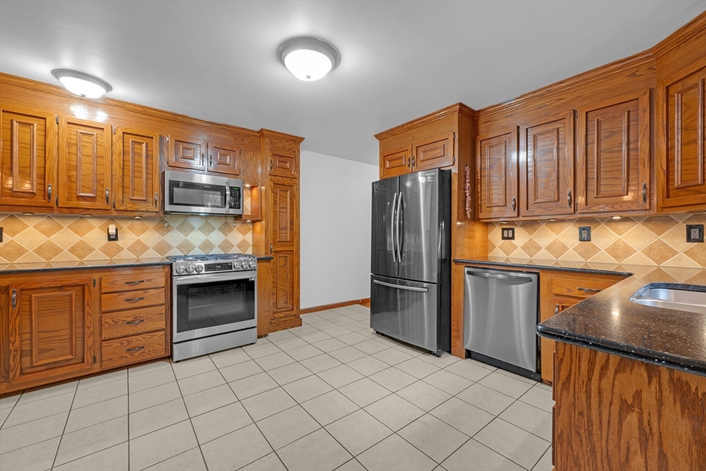 23 Old Belchertown Road Ware, MA 01082 - Photo 12 of 39