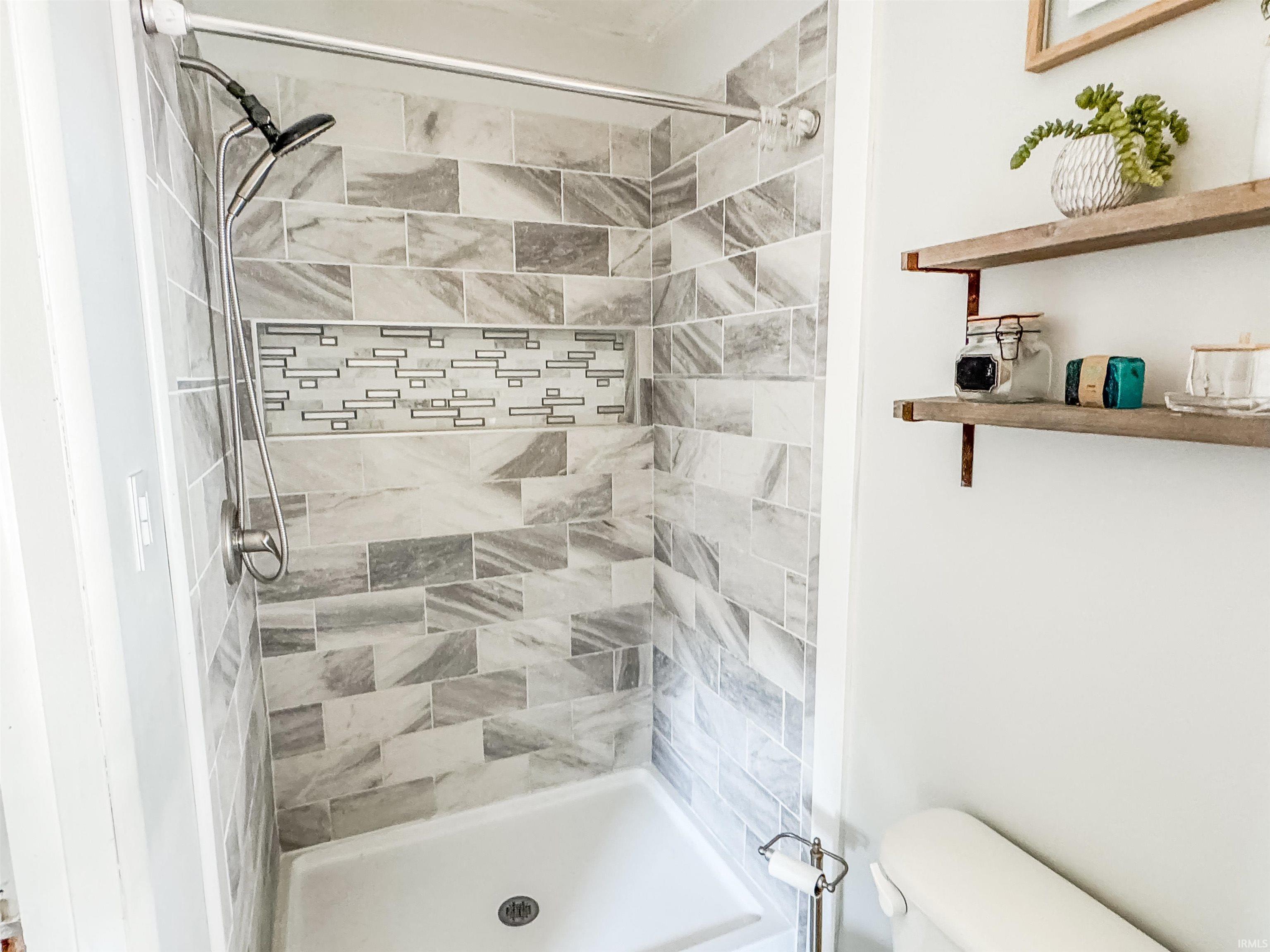 1512 3rd Street Bedford, IN 47421 - Photo 11 of 19