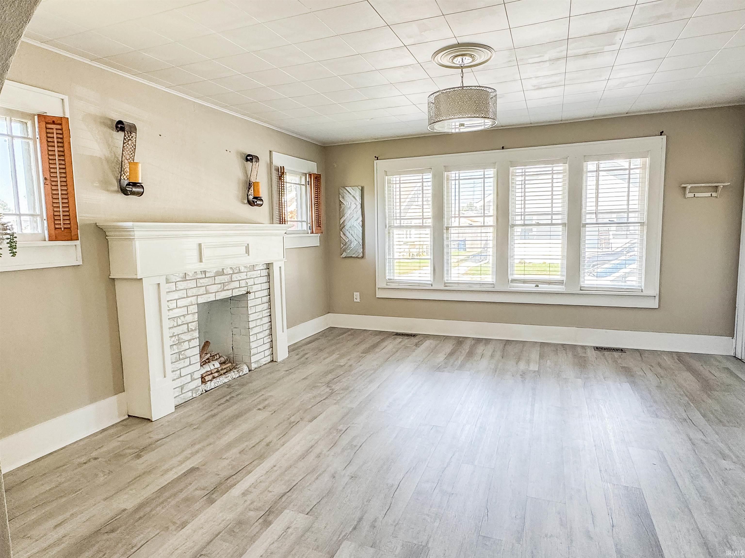 1512 3rd Street Bedford, IN 47421 - Photo 2 of 19