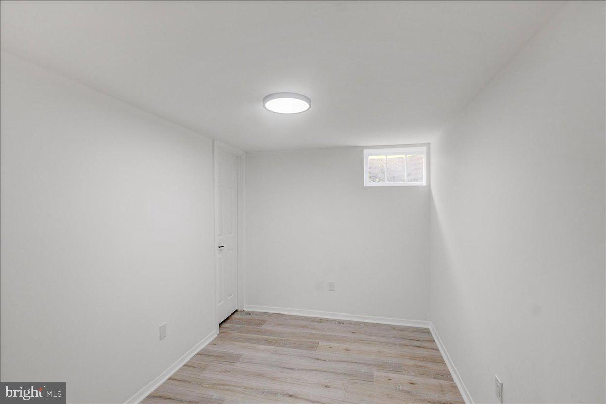 5601 Windsor Mill Road Baltimore, MD 21207 - Photo 12 of 17