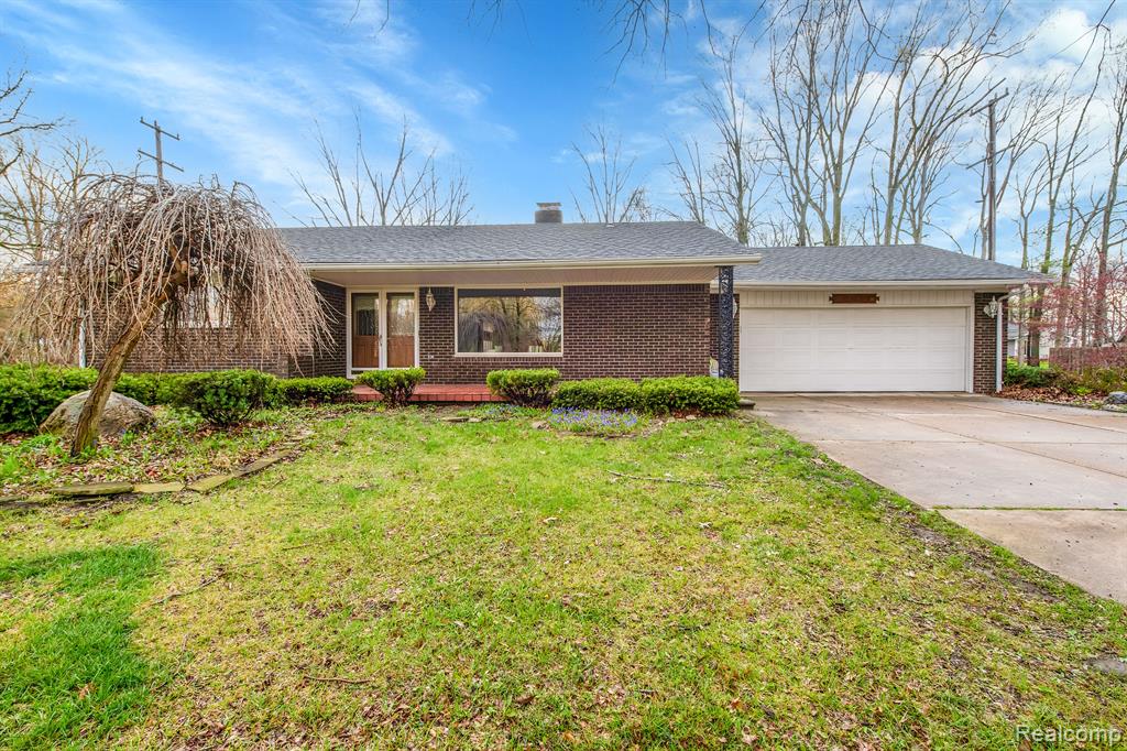 17600 Inkster Road Romulus, MI 48174 - Photo 2 of 22
