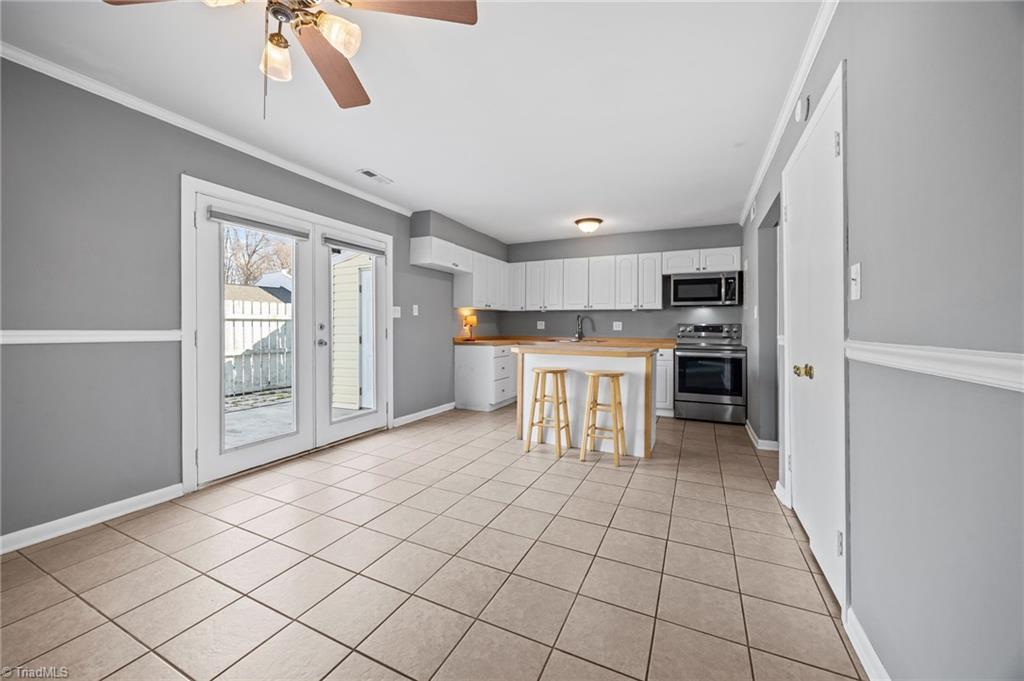 5723 Bramblegate Road, Unit A Greensboro, NC 27409 - Photo 20 of 43 Gallery Image 20