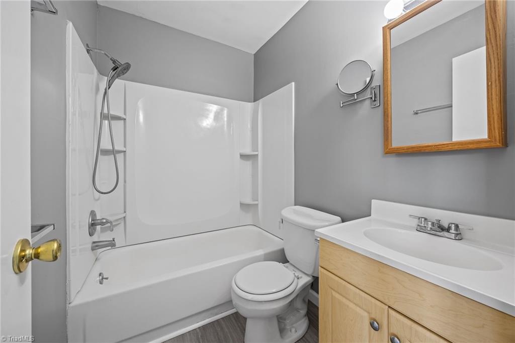 5723 Bramblegate Road, Unit A Greensboro, NC 27409 - Photo 33 of 43 Gallery Image 33