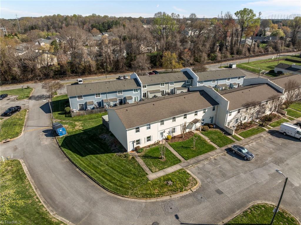5723 Bramblegate Road, Unit A Greensboro, NC 27409 - Photo 42 of 43 Gallery Image 42