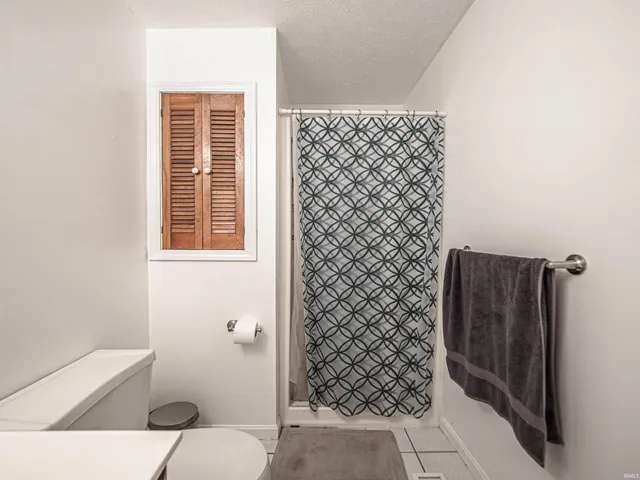 $289,900 | 4621 Meadow Lane, Wadesville, IN 47638