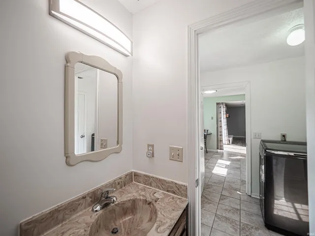 $289,900 | 4621 Meadow Lane, Wadesville, IN 47638