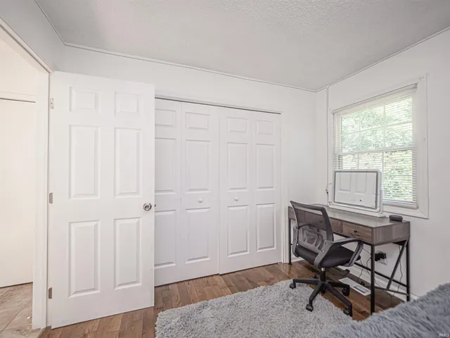 $289,900 | 4621 Meadow Lane, Wadesville, IN 47638