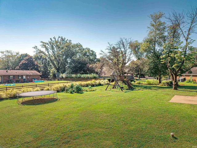 $289,900 | 4621 Meadow Lane, Wadesville, IN 47638