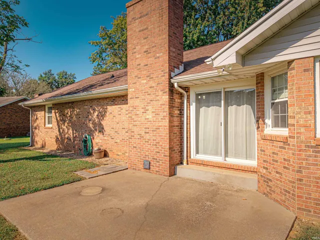 $289,900 | 4621 Meadow Lane, Wadesville, IN 47638