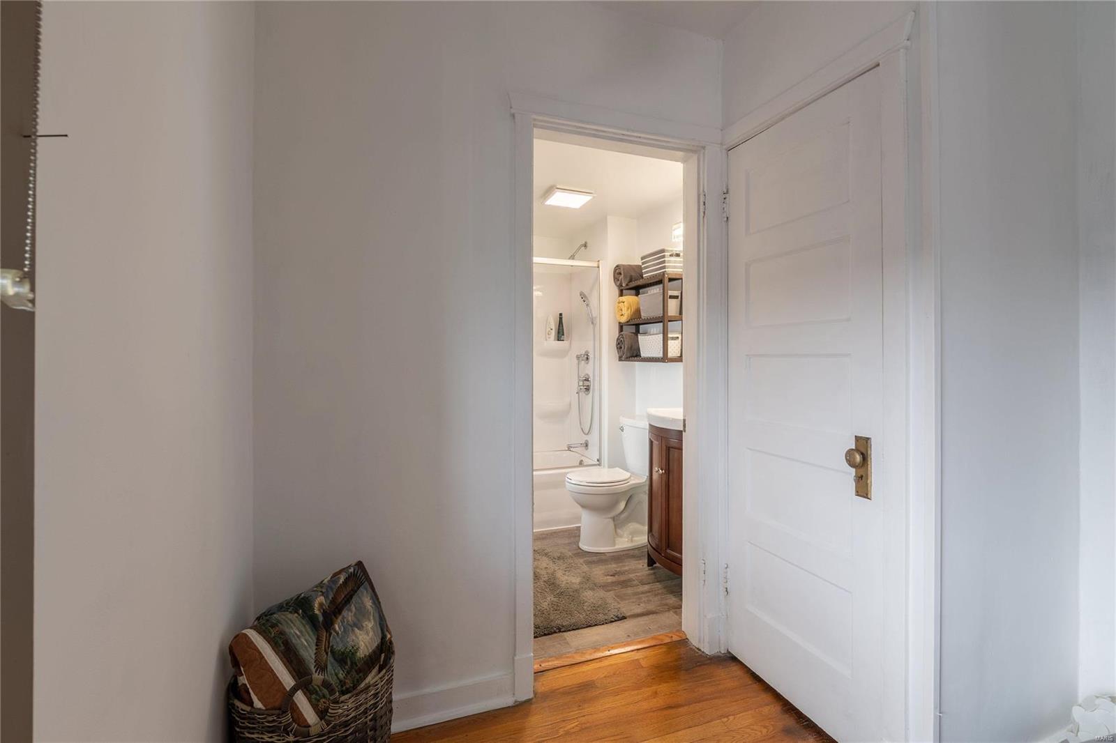 7635 Folk Avenue Maplewood, MO 63143 - Photo 12 of 42