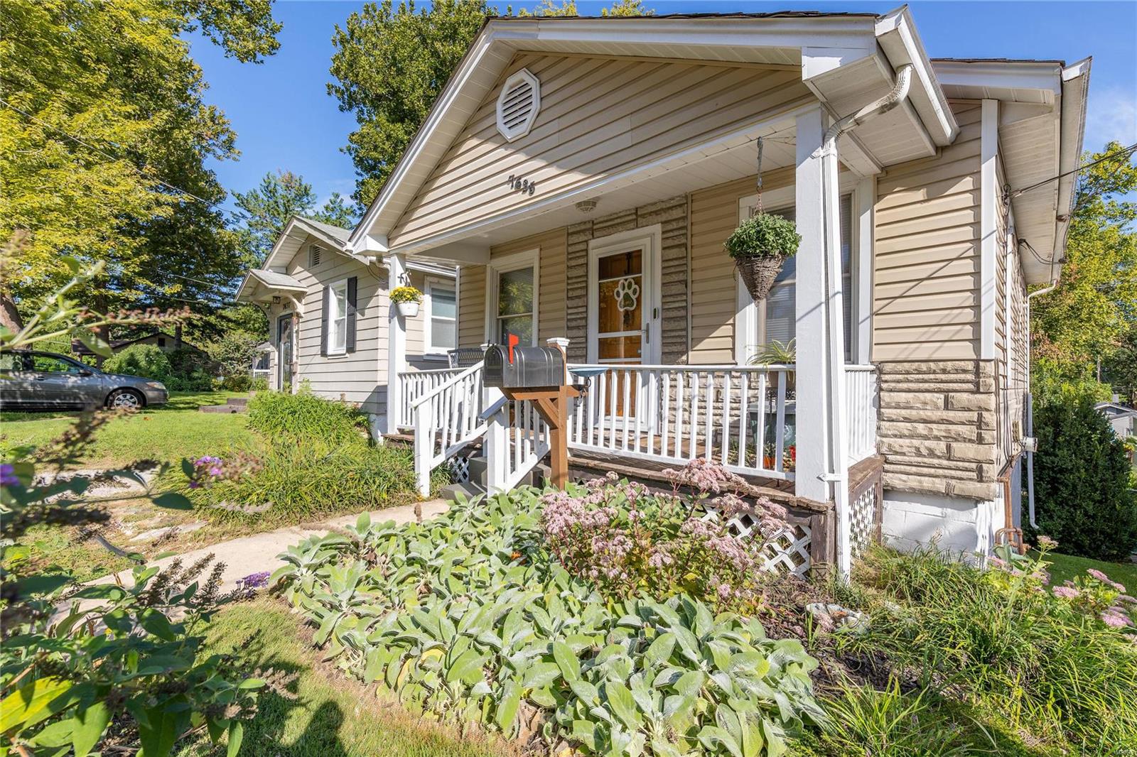 7635 Folk Avenue Maplewood, MO 63143 - Photo 3 of 42