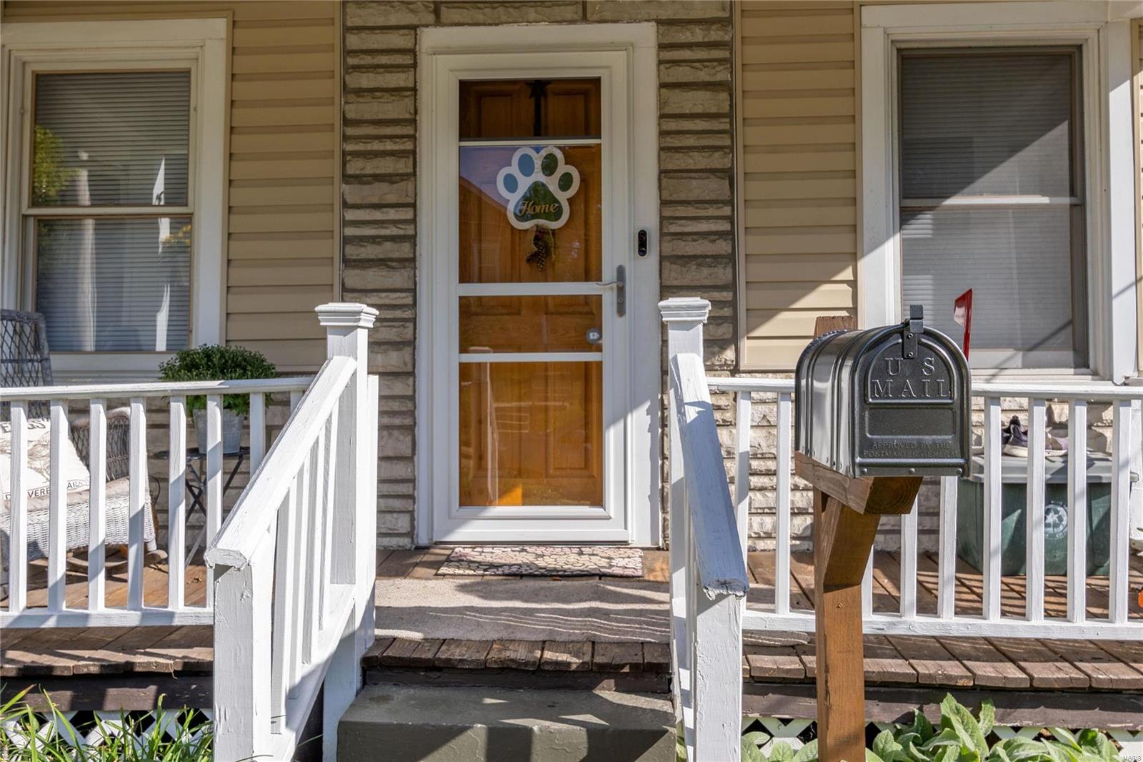 7635 Folk Avenue Maplewood, MO 63143 - Photo 4 of 42