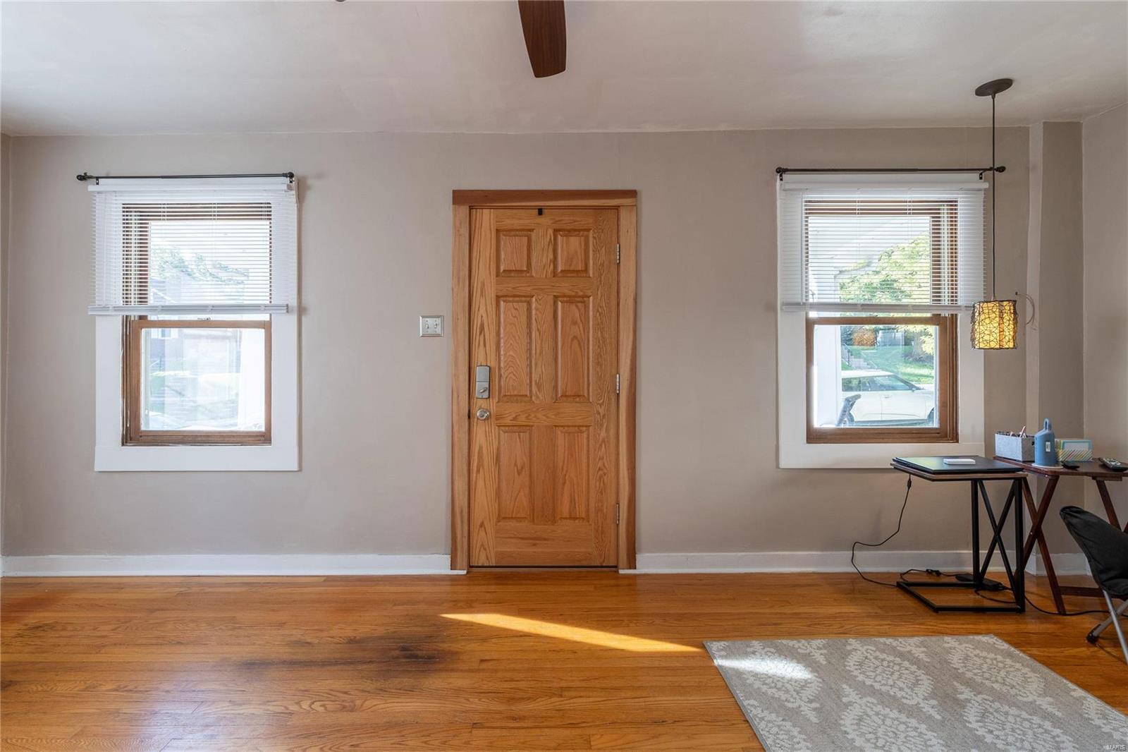 7635 Folk Avenue Maplewood, MO 63143 - Photo 8 of 42