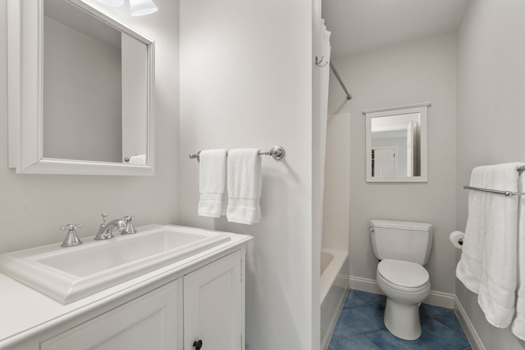 58 Pine Street Dover, MA 02030 - Photo 25 of 40