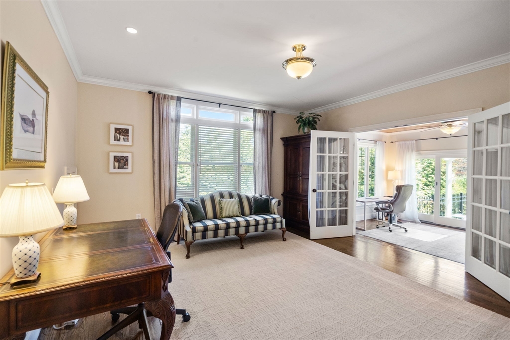 58 Pine Street Dover, MA 02030 - Photo 7 of 40