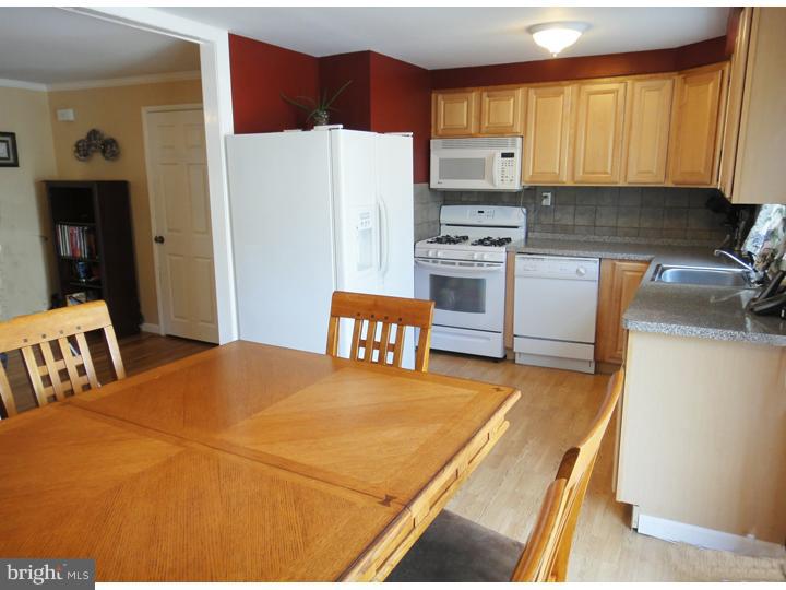 11740 Telfair Road Philadelphia, PA 19154 - Photo 8 of 20 Gallery Image 8