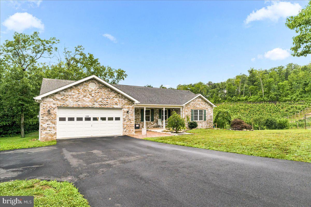 1309 Redland Road Cross Junction, VA 22625 - Photo 3 of 84