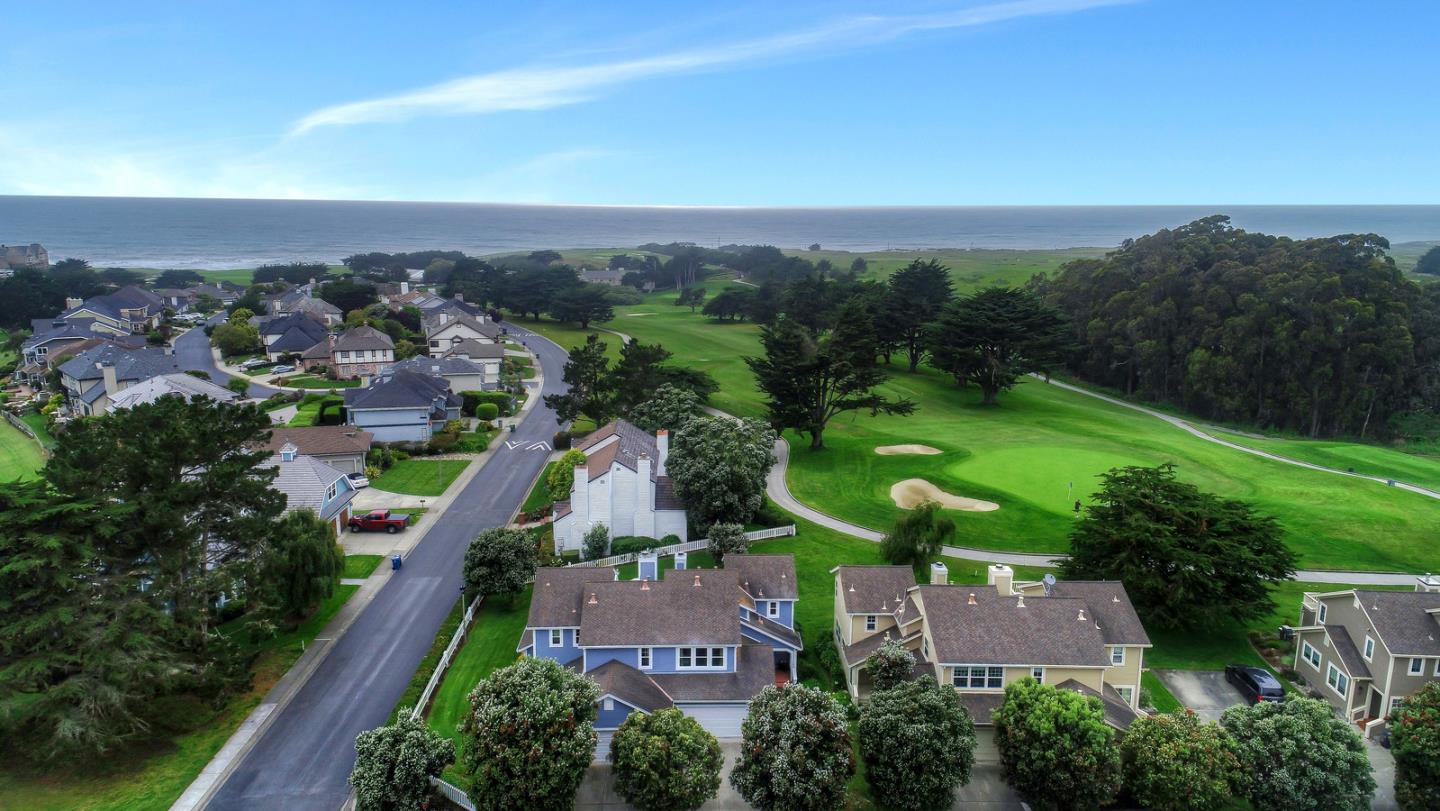 4 Muirfield Road Half Moon Bay, CA 94019 - Photo 32 of 40 an aerial view of a