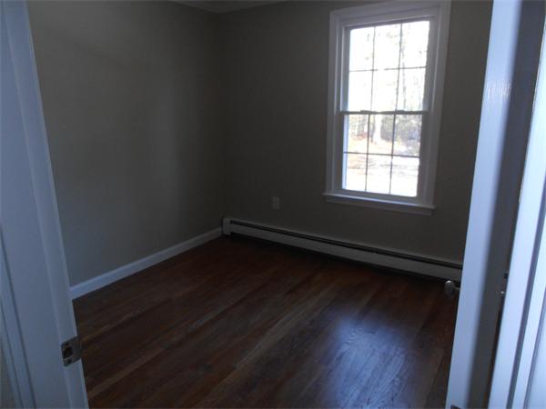 820 Locust Street Raynham, MA 02767 - Photo 18 of 28 Gallery Image 18