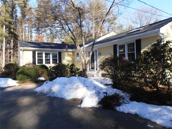 820 Locust Street Raynham, MA 02767 - Photo 2 of 28 Gallery Image 2