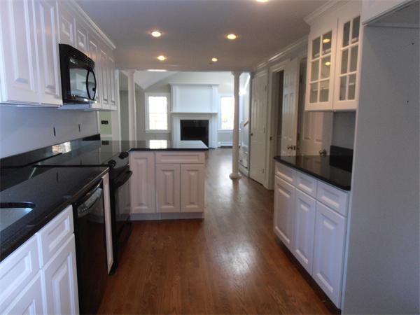 820 Locust Street Raynham, MA 02767 - Photo 6 of 28 Gallery Image 6