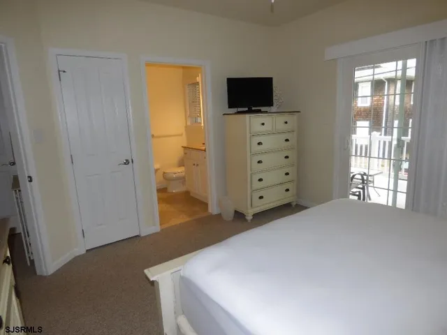 $2,500 | 857 St Charles Place, Unit A, Ocean City, NJ 08226