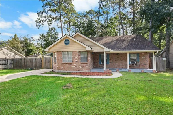 $1,550 | 70472 L Street, Covington, LA 70433