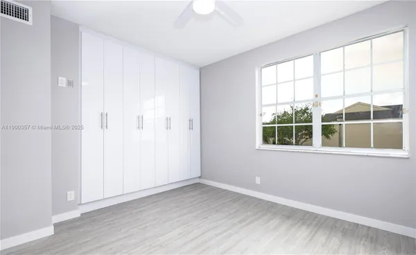 $2,950 | 16697 Hemingway Drive, Unit 16697, Weston, FL 33326