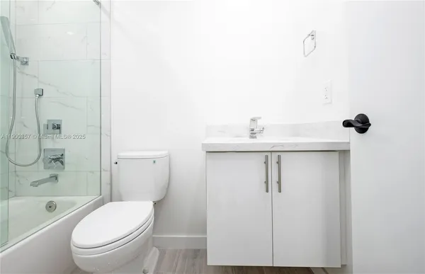 $2,950 | 16697 Hemingway Drive, Unit 16697, Weston, FL 33326