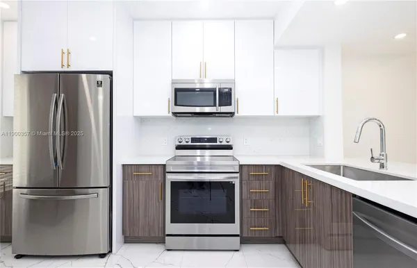 $2,950 | 16697 Hemingway Drive, Unit 16697, Weston, FL 33326