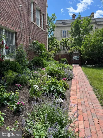 $739,500 | 1661 Crescent Place Northwest, Unit 102, Washington, DC 20009