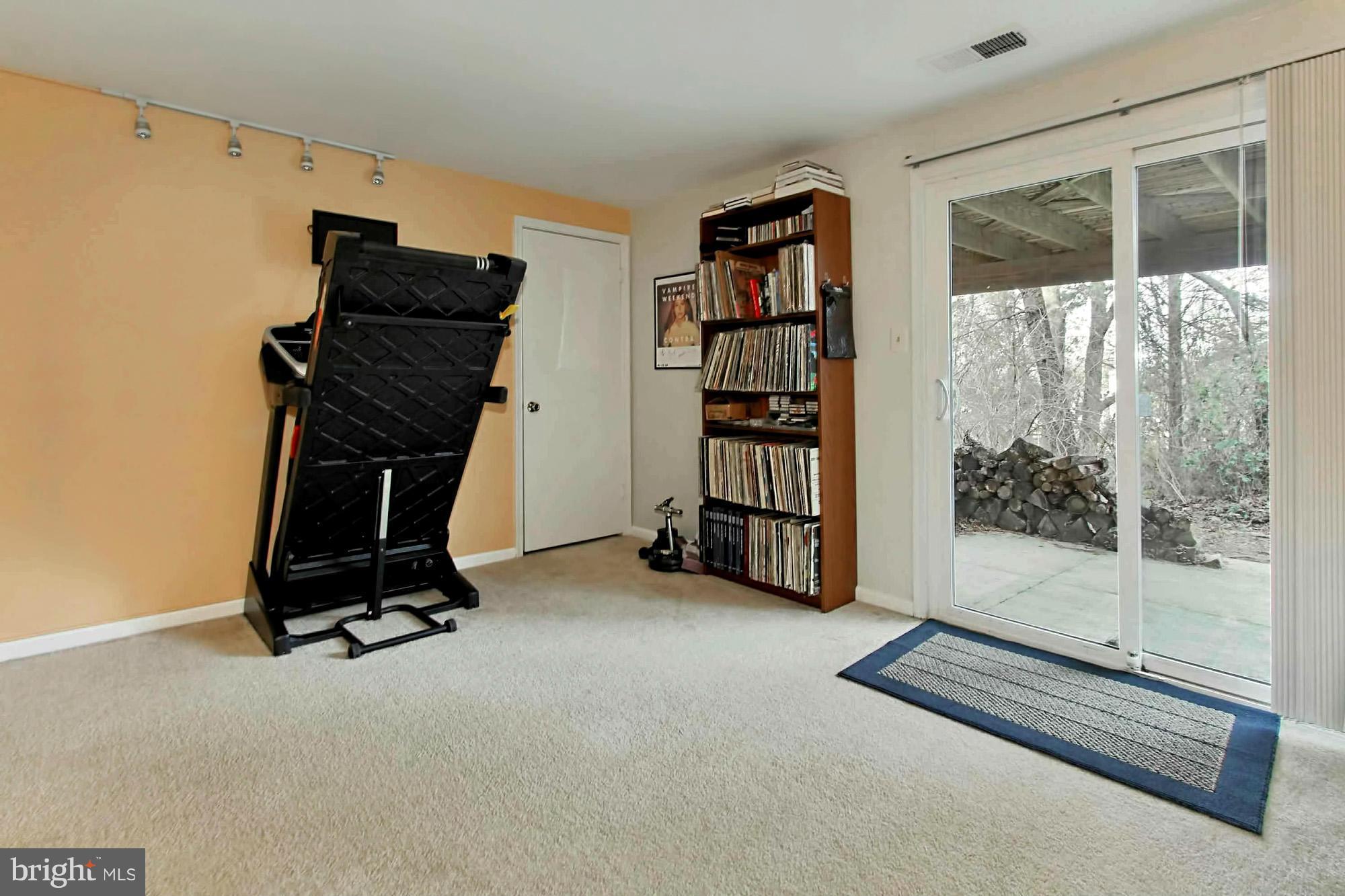 11912 Crosswind Court Reston, VA 20194 - Photo 15 of 19 Bedroom