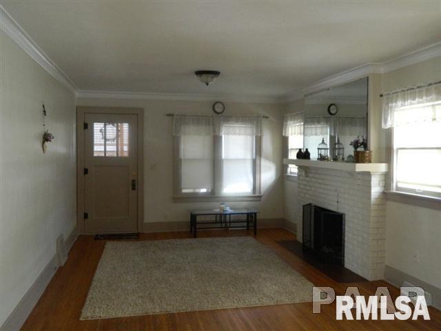 2632 North Prospect Road Peoria, IL 61603 - Photo 3 of 18 Gallery Image 3