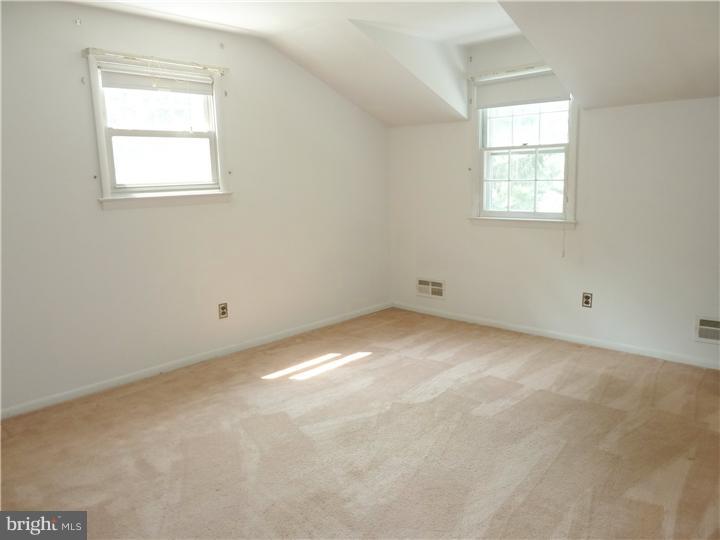523 North Whitford Road Exton, PA 19341 - Photo 11 of 14 Gallery Image 11