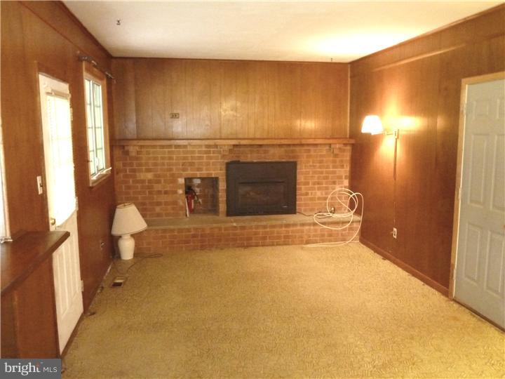 523 North Whitford Road Exton, PA 19341 - Photo 3 of 14 Gallery Image 3