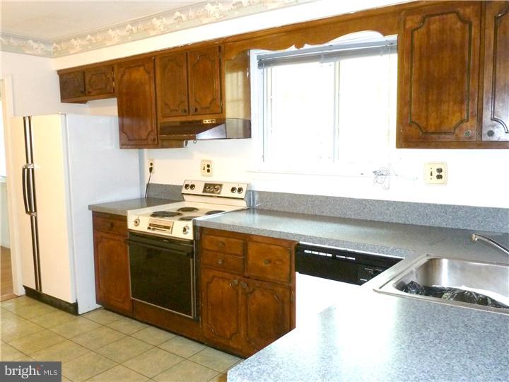 523 North Whitford Road Exton, PA 19341 - Photo 5 of 14 Gallery Image 5