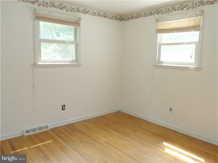 523 North Whitford Road Exton, PA 19341 - Photo 9 of 14 Gallery Image 9