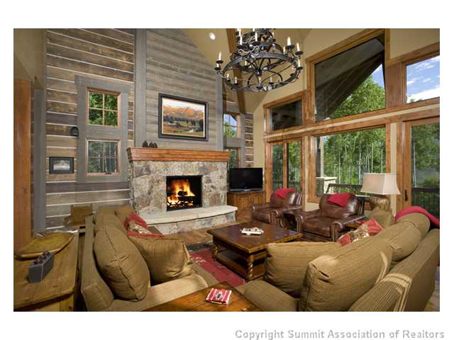 2530 Hunter's Knob Road Silverthorne, CO 80498 - Photo 2 of 22 Exterior Front.