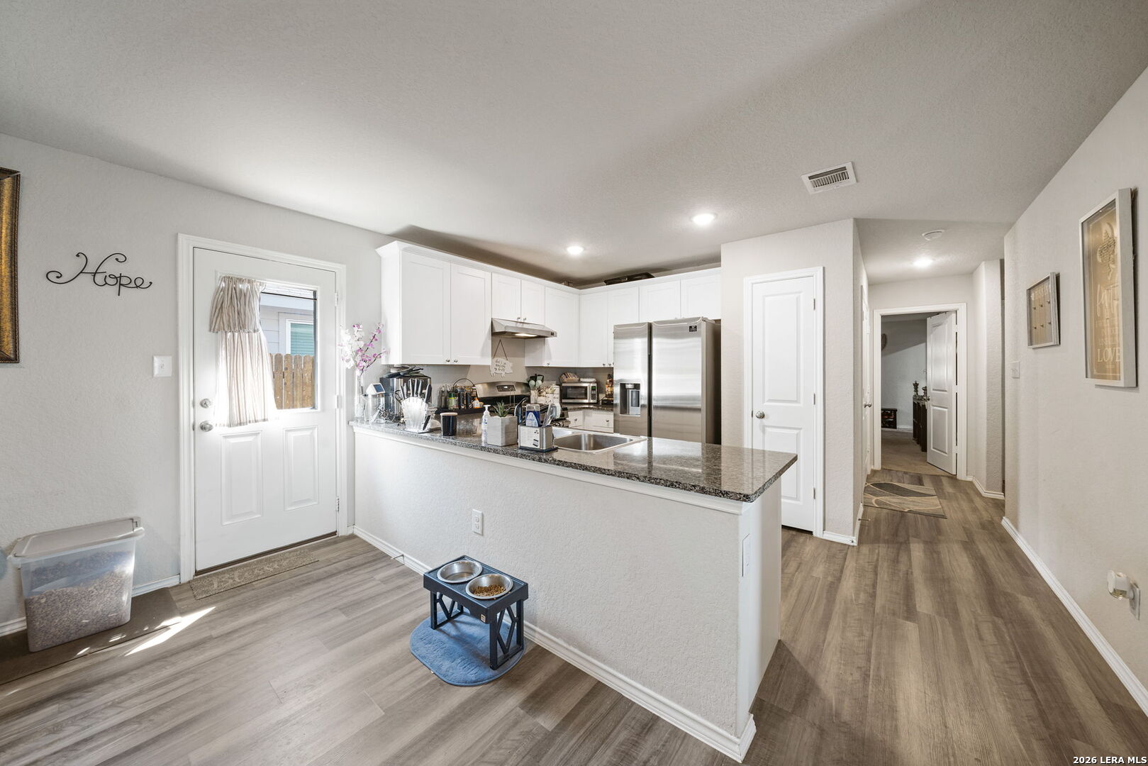 4242 Volcano Way San Antonio, TX 78237 - Photo 10 of 23