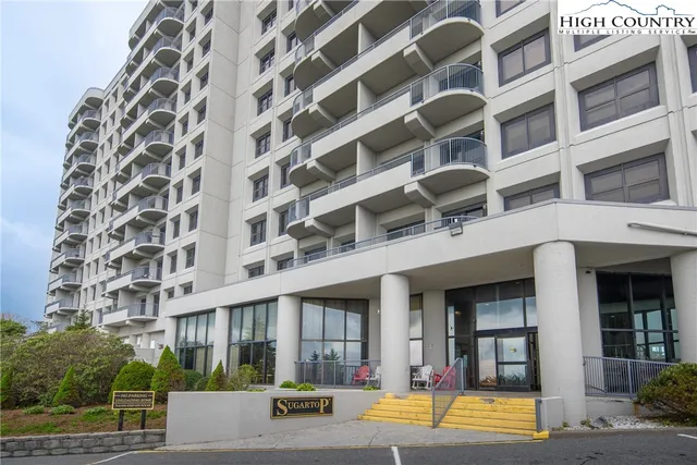 $260,000 | 303 Sugar Top Drive, Unit 33325, Sugar Mountain, NC 28604