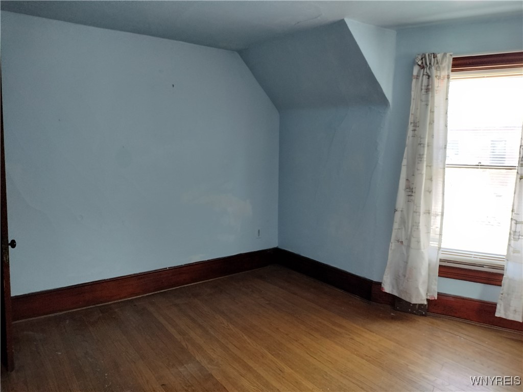 20 Chenango Street Buffalo, NY 14213 - Photo 14 of 32