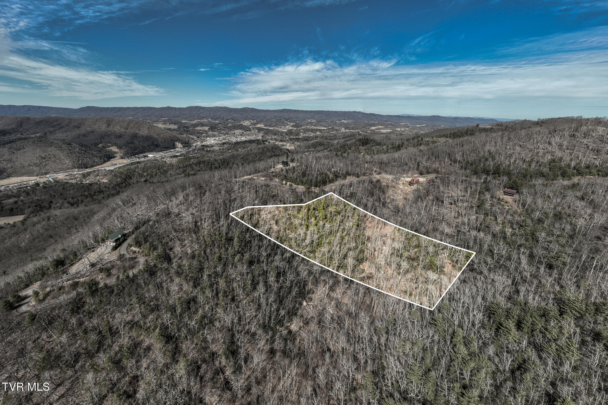 Tbd Iroquois Road, Unit 8 Mountain City, TN 37683 - Photo 3 of 12 TBD Callalantee (10 of 10)