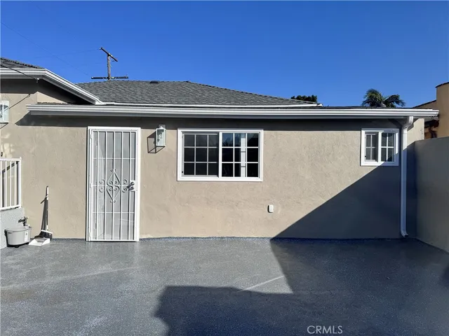 $1,400 | 1001 South Eucalyptus Avenue, Inglewood, CA 90301