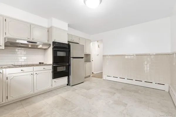 $4,988 | 222 Park Avenue, Unit 2, West Harrison, NY 10604