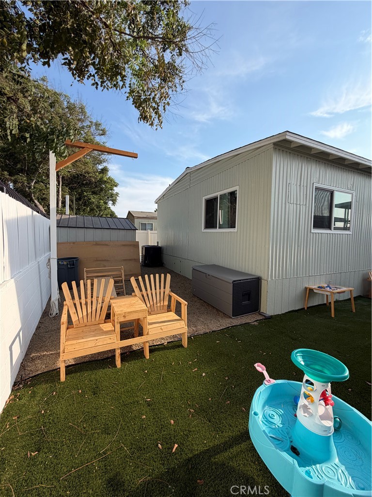 3825 Crestmore Road, Unit 303 Riverside, CA 92509 - Photo 6 of 26 Gallery Image 6